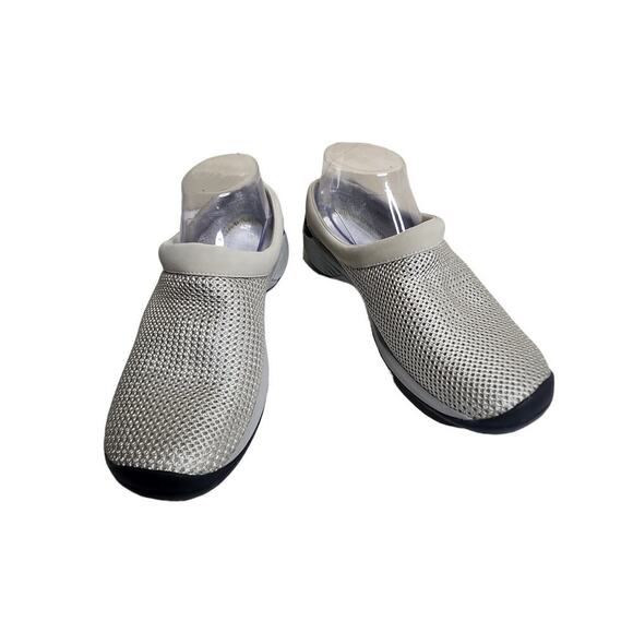 Merrell women's silver mist encore breeze casual comfort Footwear slip on Sz 7M - Picture 1 of 9